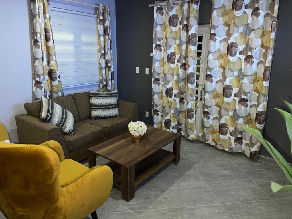Fancy Apartments Willemstad Bagian luar foto
